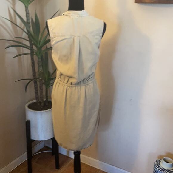 H&M L.O.G.G khaki button dress - Picture 3 of 9